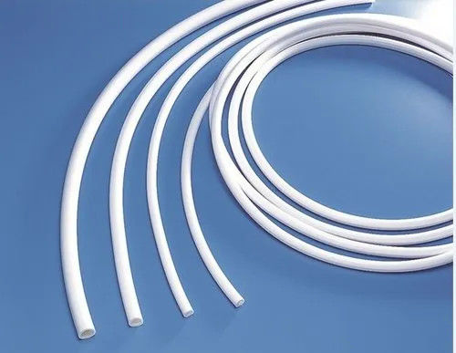 26 Kv/Mm टेफ्लॉन पाइप आस्तीन PTFE आस्तीन ज्वलनशीलता VW-1